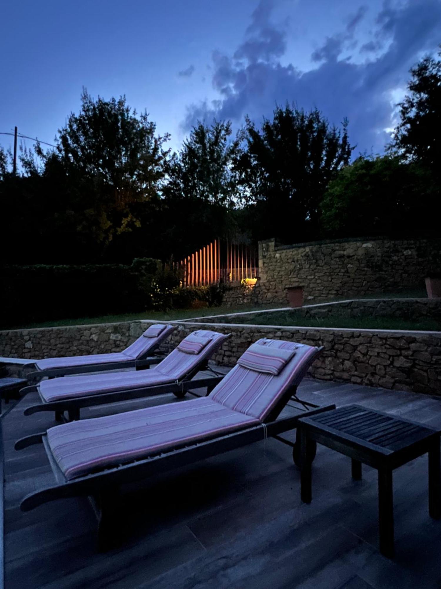Gite Du Manoir Le Roc Couze-et-Saint-Front Luaran gambar