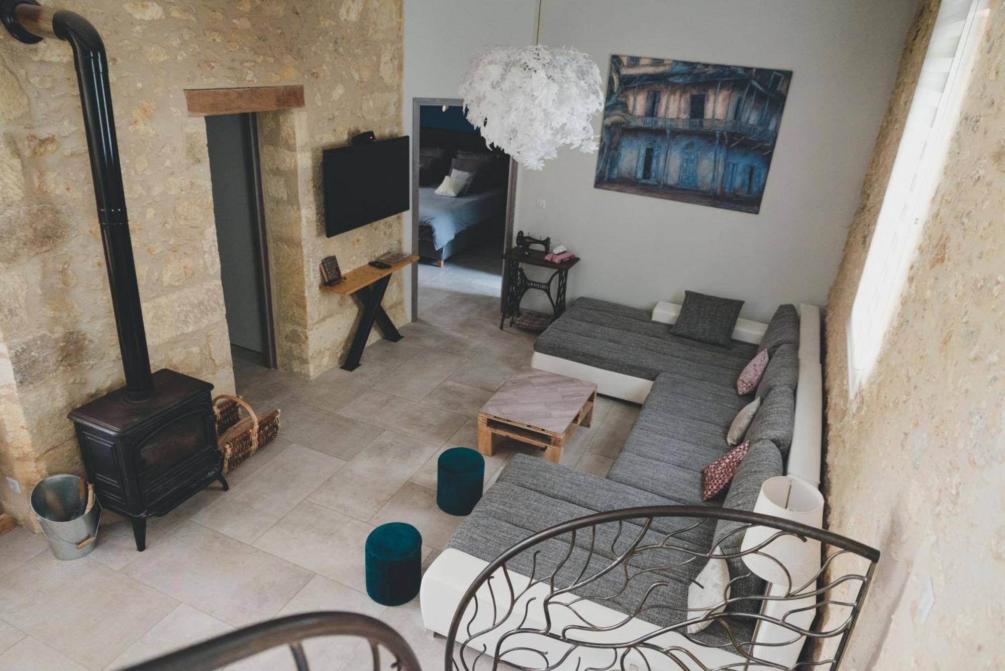 Gite Du Manoir Le Roc Couze-et-Saint-Front Luaran gambar